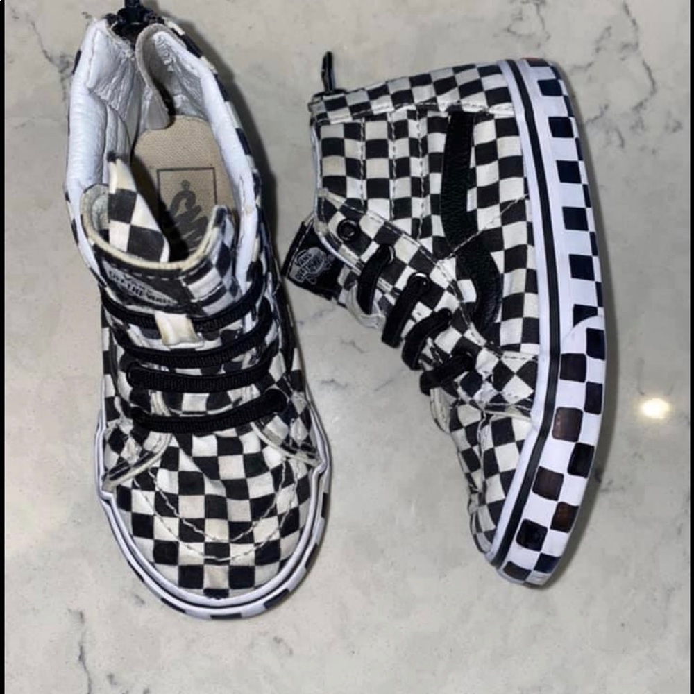 Journeys exclusive all chex